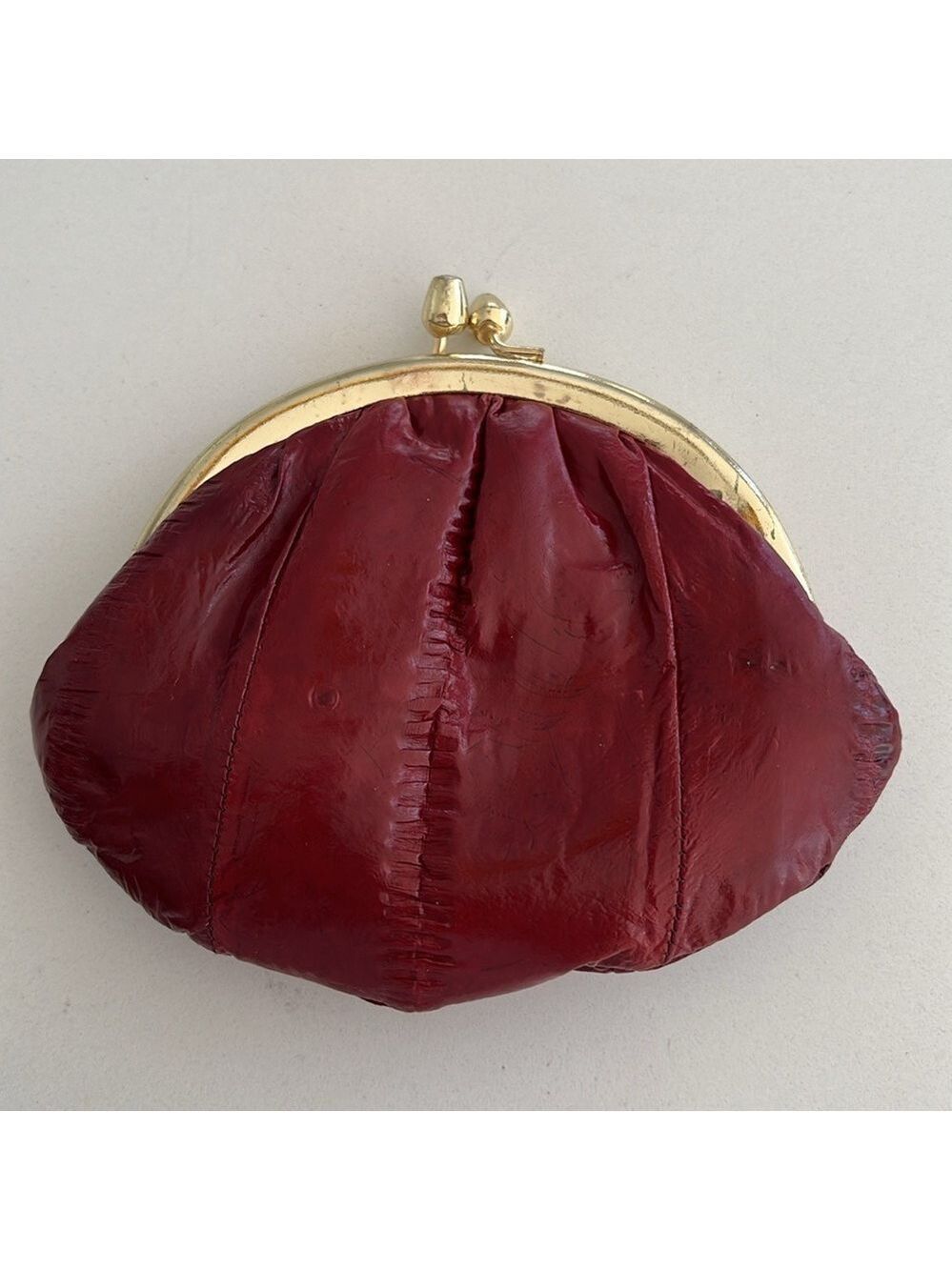 VINTAGE Eel Skin Burgundy Small Change Purse Kiss Lock Gold Tone Metal Frame